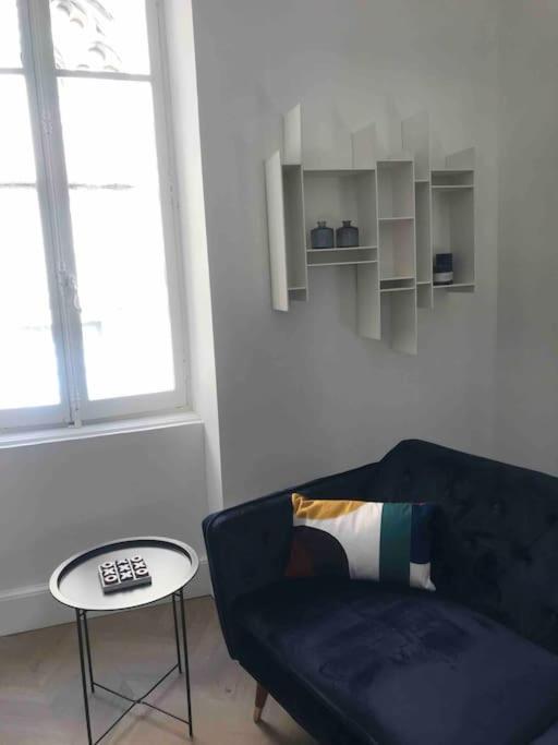 Grand Appartement En Maison De Ville Valréas エクステリア 写真