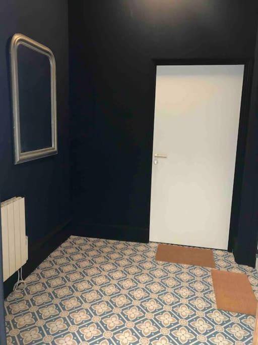 Grand Appartement En Maison De Ville Valréas エクステリア 写真