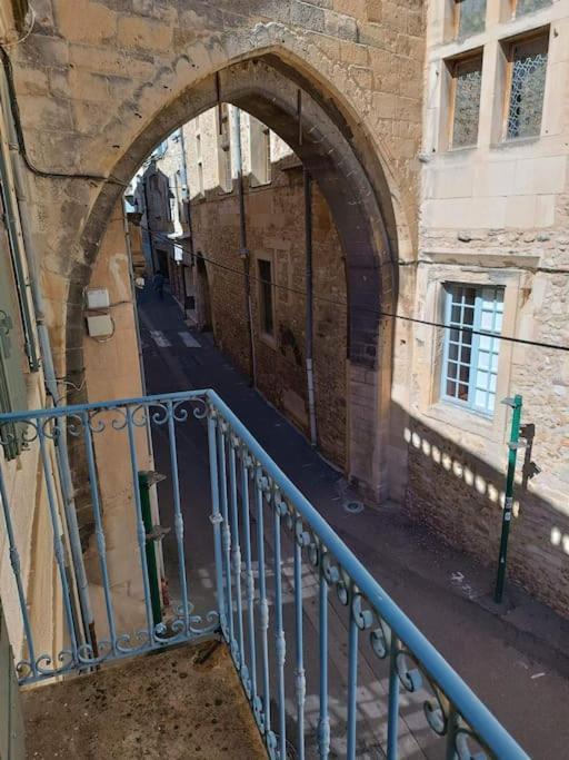 Grand Appartement En Maison De Ville Valréas エクステリア 写真